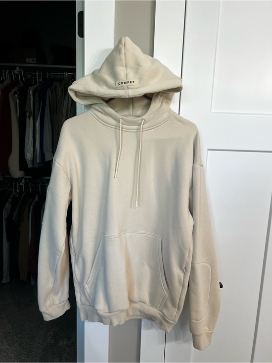 Comfrt Tops - Comfrt Hoodie